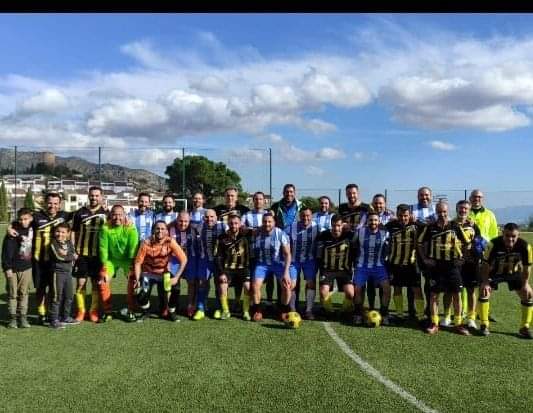 Futbol Veteranos - Jugadores Veteranos en Triangular en Yunquera 2023