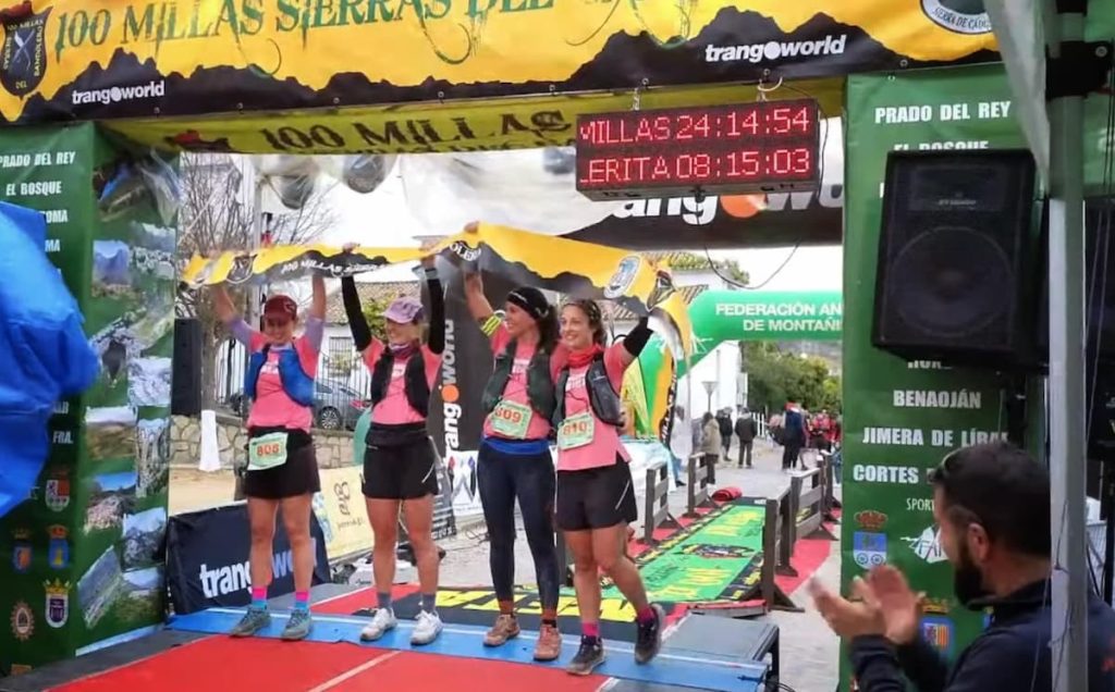 Corredoras de las Sierra de las Nieves en Bandoleros - Ganadoras femenino por relevos 2024