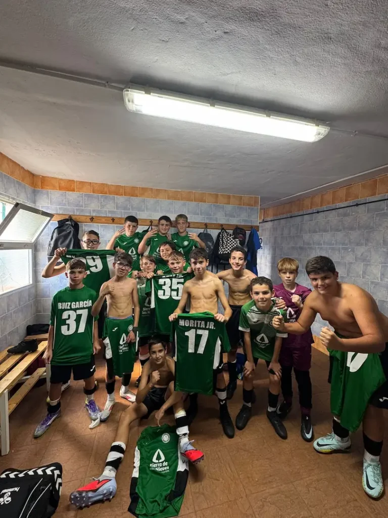 infantil b - Unión Deportiva Sierra de las Nieves infantil b - Unión Deportiva Sierra de las Nieves